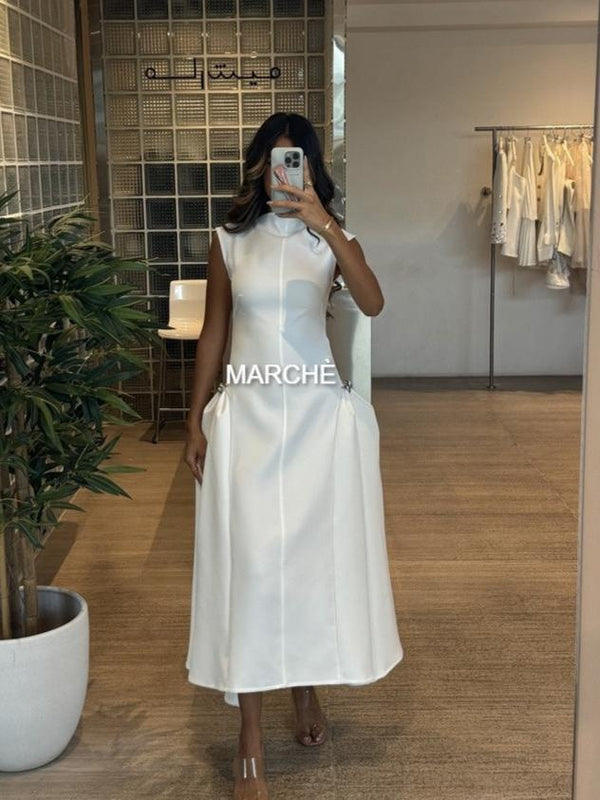 FASHION SLEEVELESS METAL BUTTON SKEW LONG DRESS