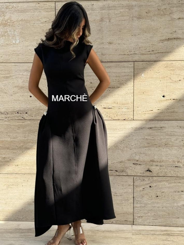 FASHION SLEEVELESS METAL BUTTON SKEW LONG DRESS