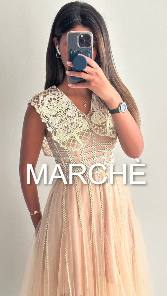 V-NECK SLEVELESS DRESS