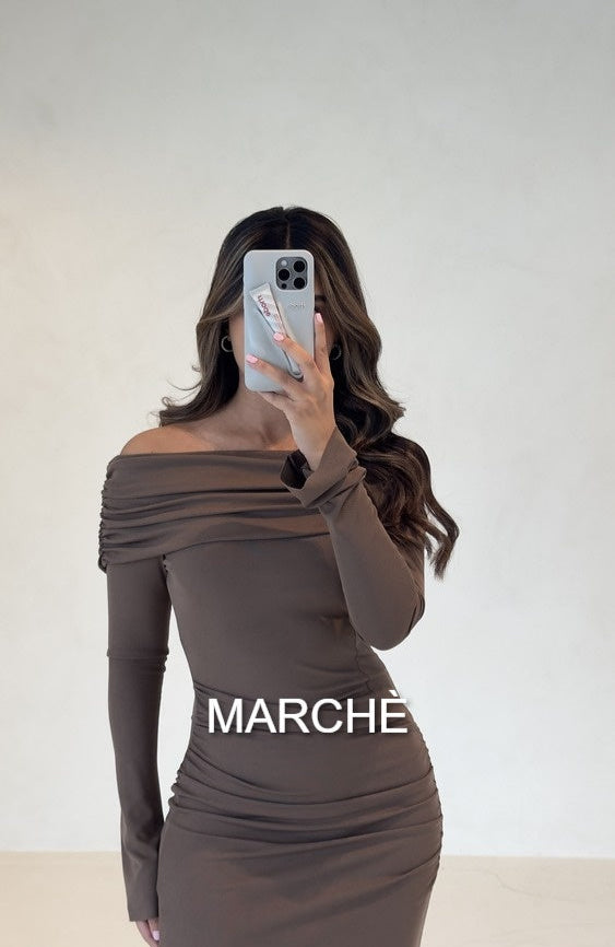 SPRING ELEGANT DIGONAL COLLAR