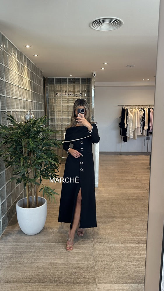 OFF SHOULDER WITH PEARL LINING
