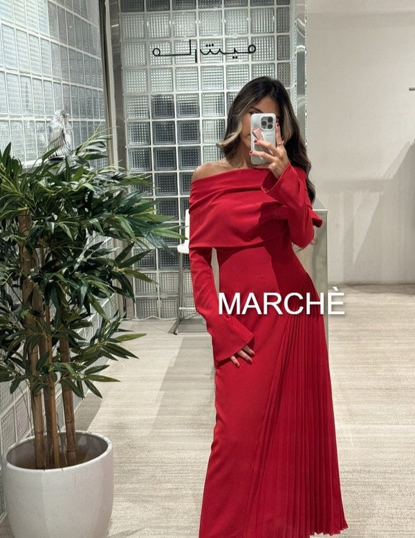 DIAGONAL COLLAR FLARE SLEEVE
