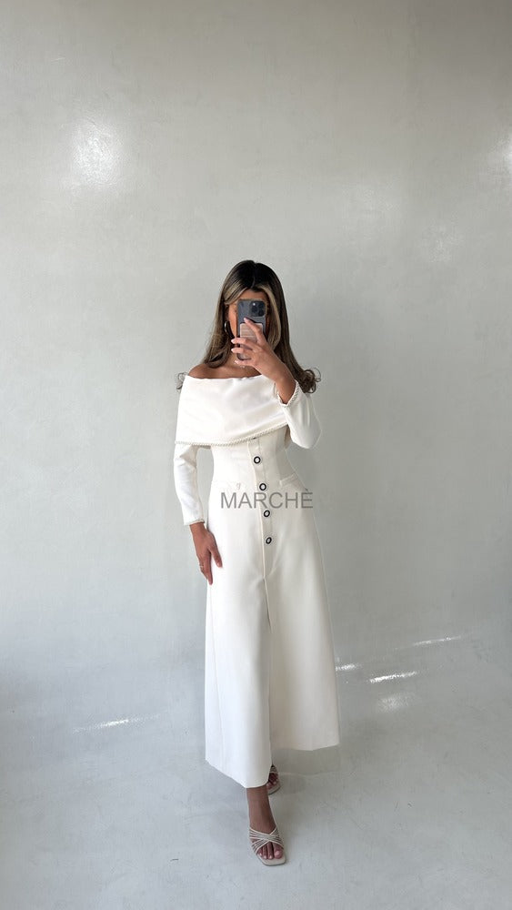 OFF SHOULDER WITH PEARL LINING
