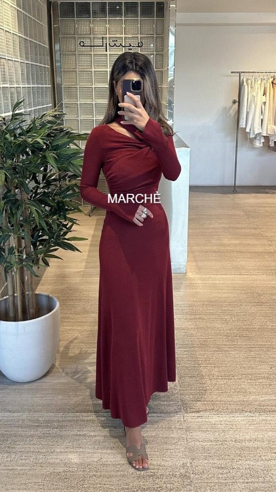 BOAT NECK KNITTED LONG DRESS