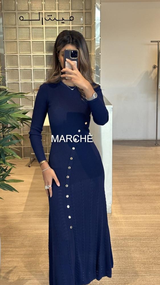 ROUND NECK KNITTED LONG DRESS