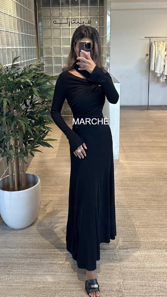 BOAT NECK KNITTED LONG DRESS