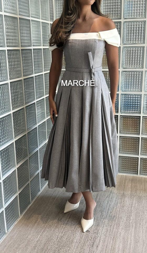 SQUARE COLOR SPLICED PLEATED ELEGANT DRESS