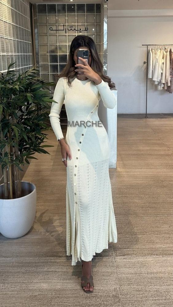 ROUND NECK KNITTED LONG DRESS