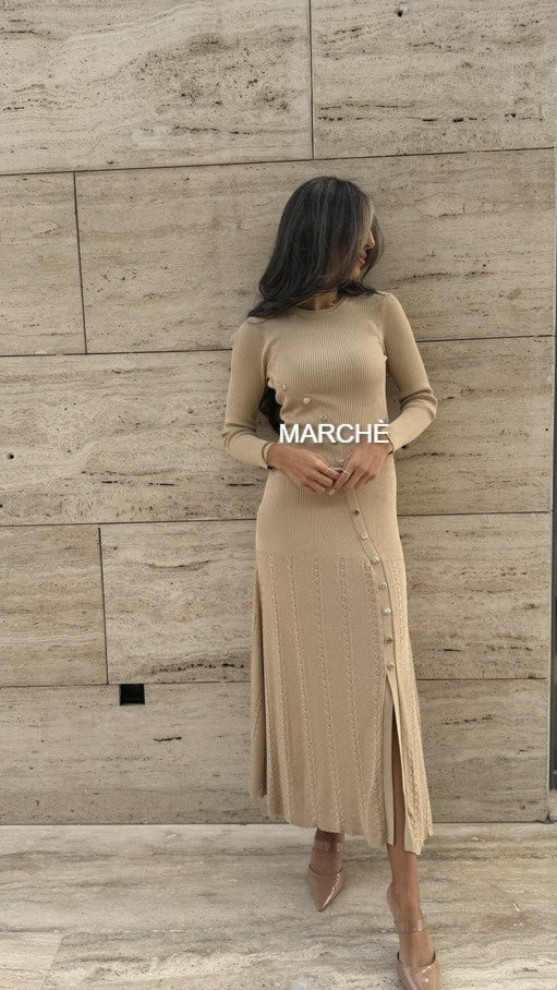 ROUND NECK KNITTED LONG DRESS