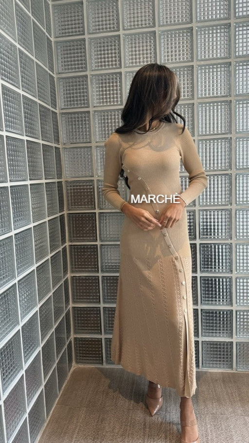 ROUND NECK KNITTED LONG DRESS