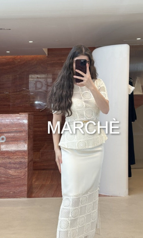 GOLD VELTED DRESS
