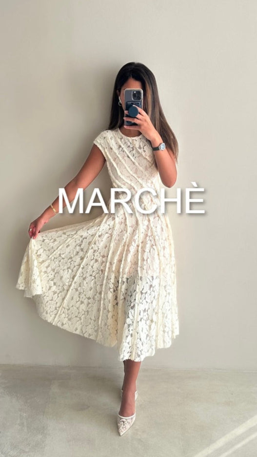 ROMANTIC FLORAL LACE