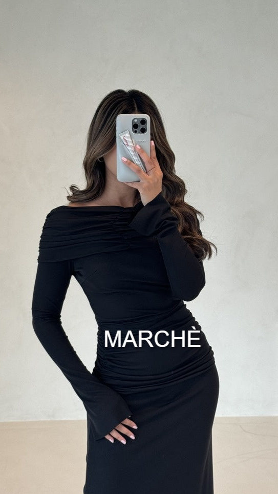 ELEGANT OFF SHOULDER FOLDS