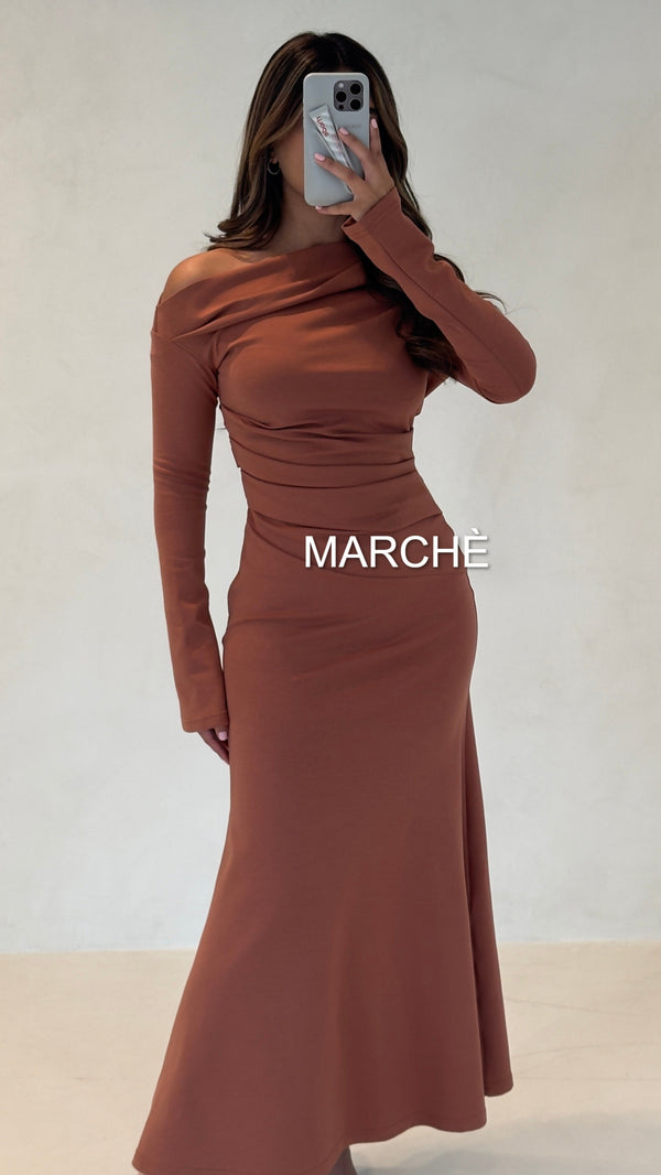 SLINKY WAIST LONG SLEEVE