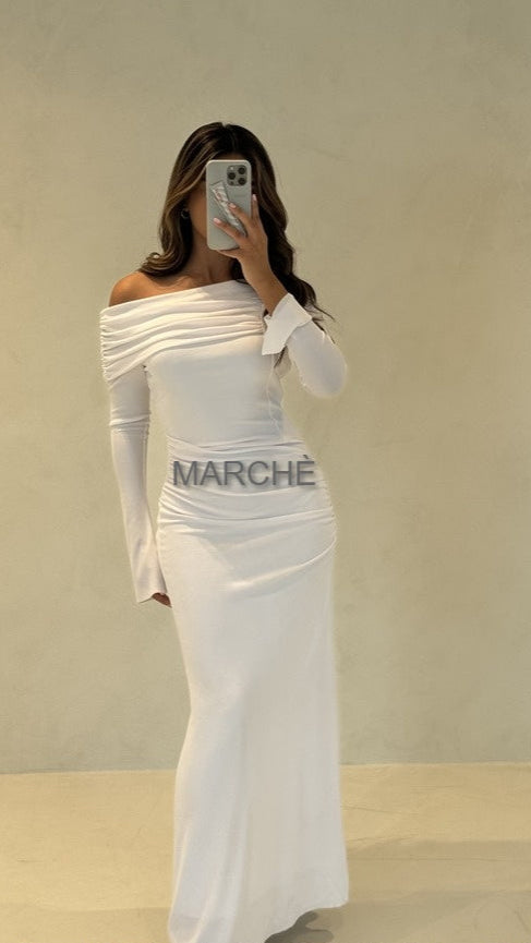 SPRING ELEGANT DIGONAL COLLAR