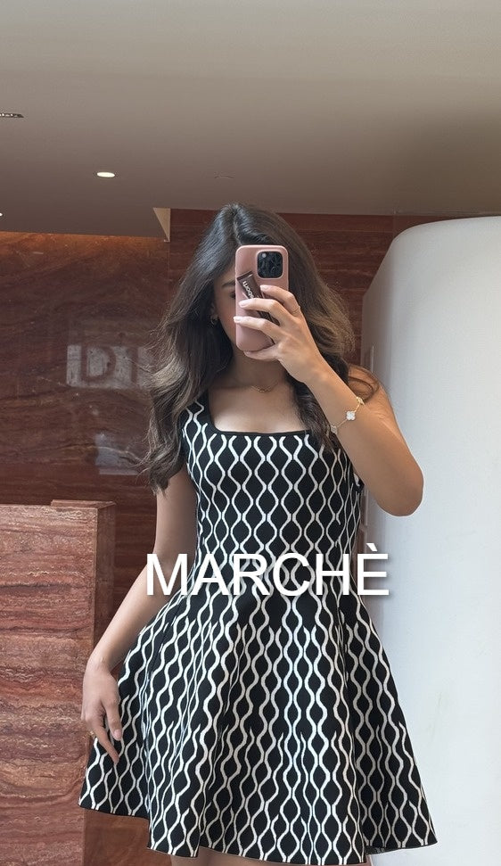 JACQUARD SLEEVELESS