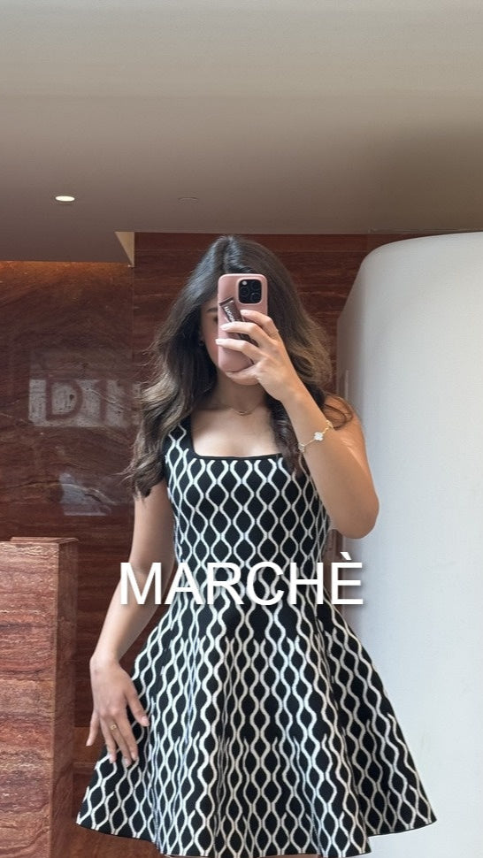 JACQUARD SLEEVELESS
