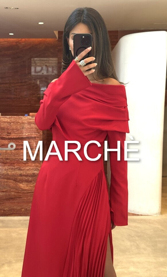 DIAGONAL COLLAR FLARE SLEEVE
