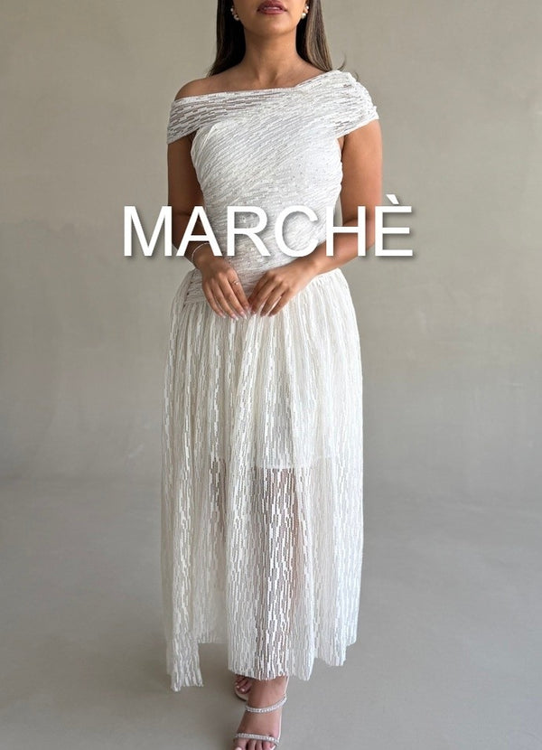 SLASH NECK PLEATED