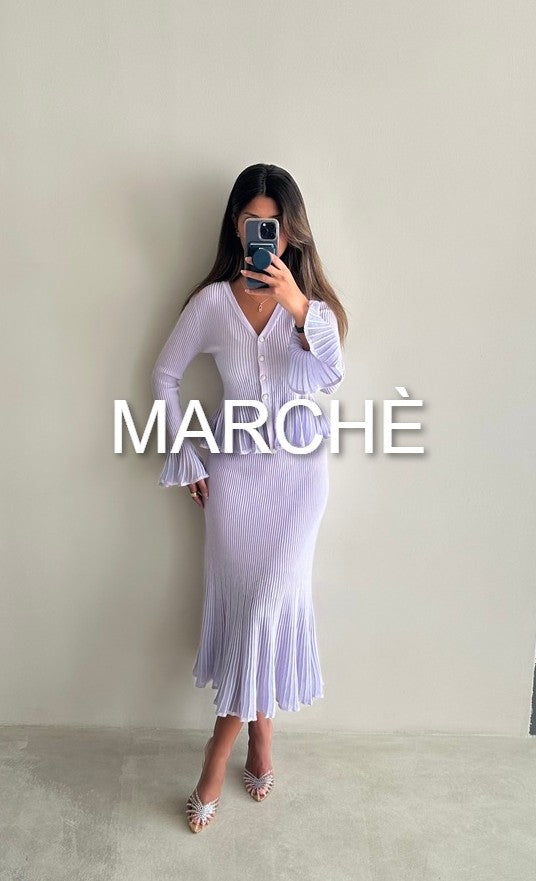FLARE SET V-NECK + SKIRT
