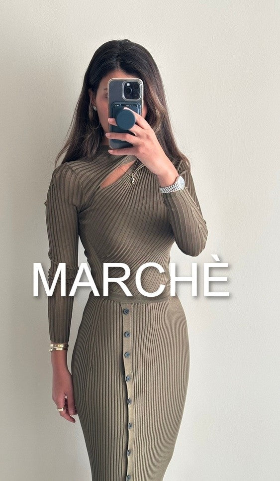 LONG SIDE SLIT KNIT