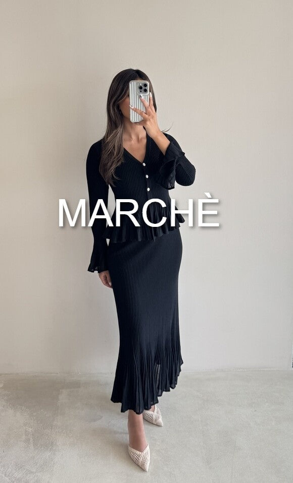 FLARE SET V-NECK + SKIRT
