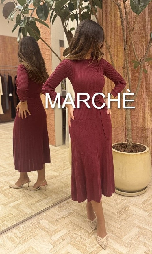 BELTED SIMPLE WINTER DRESS