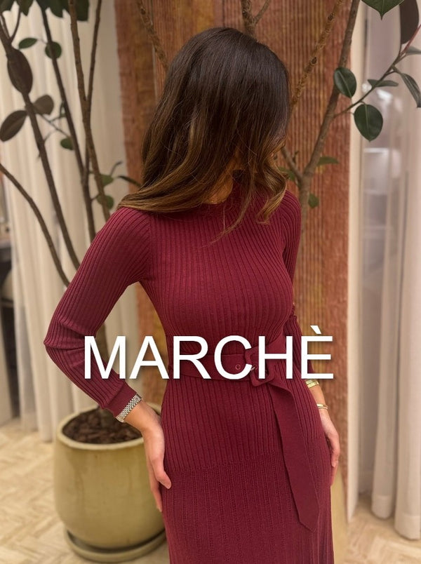 BELTED SIMPLE WINTER DRESS