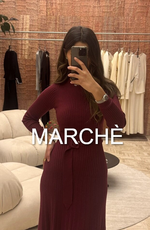 BELTED SIMPLE WINTER DRESS
