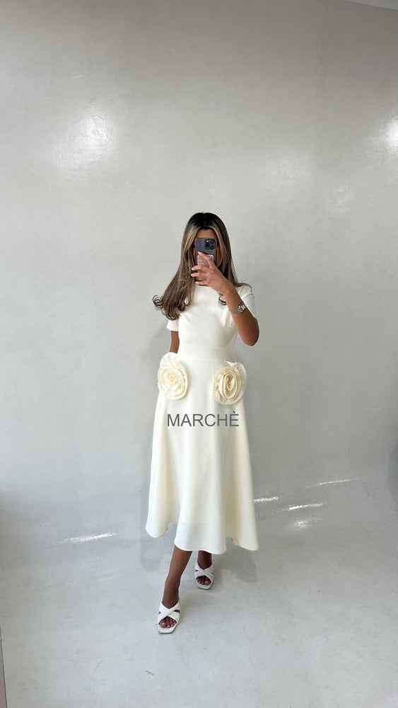 Round Neck Short Sleeve High Waist Minimalist Dress